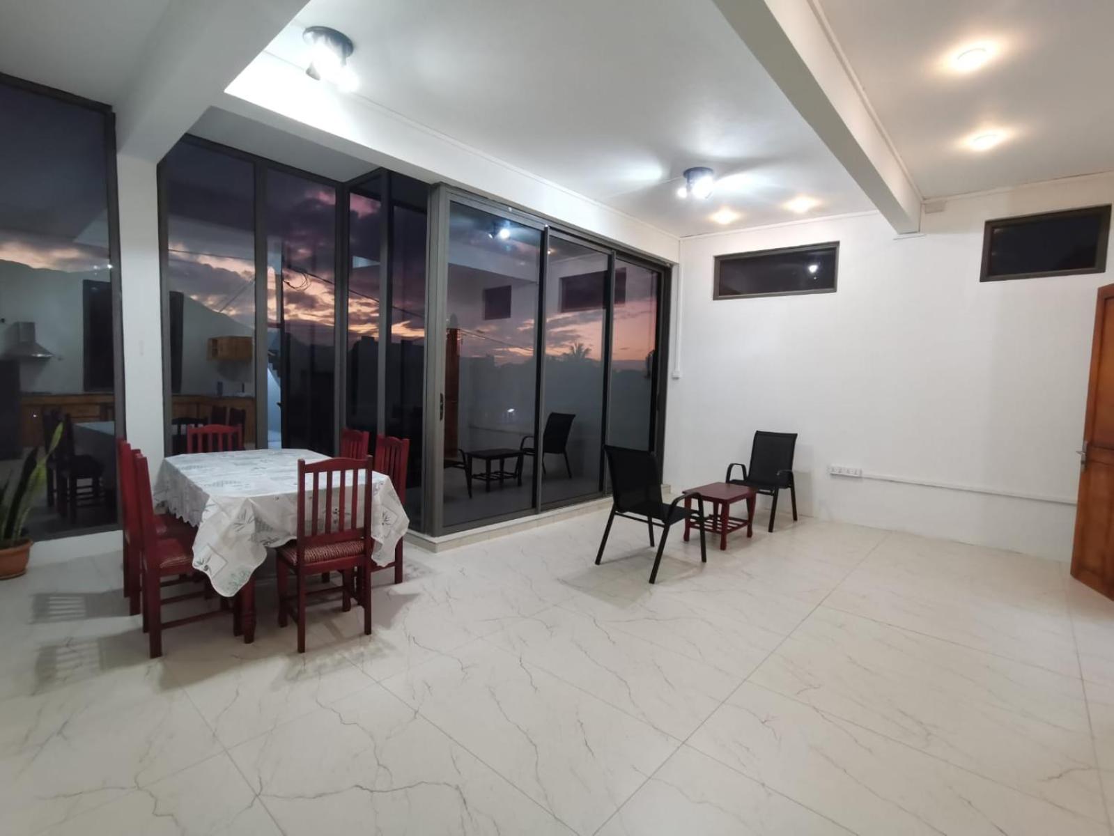 NEW rooms in Quatre bornes COLIVING view 2
