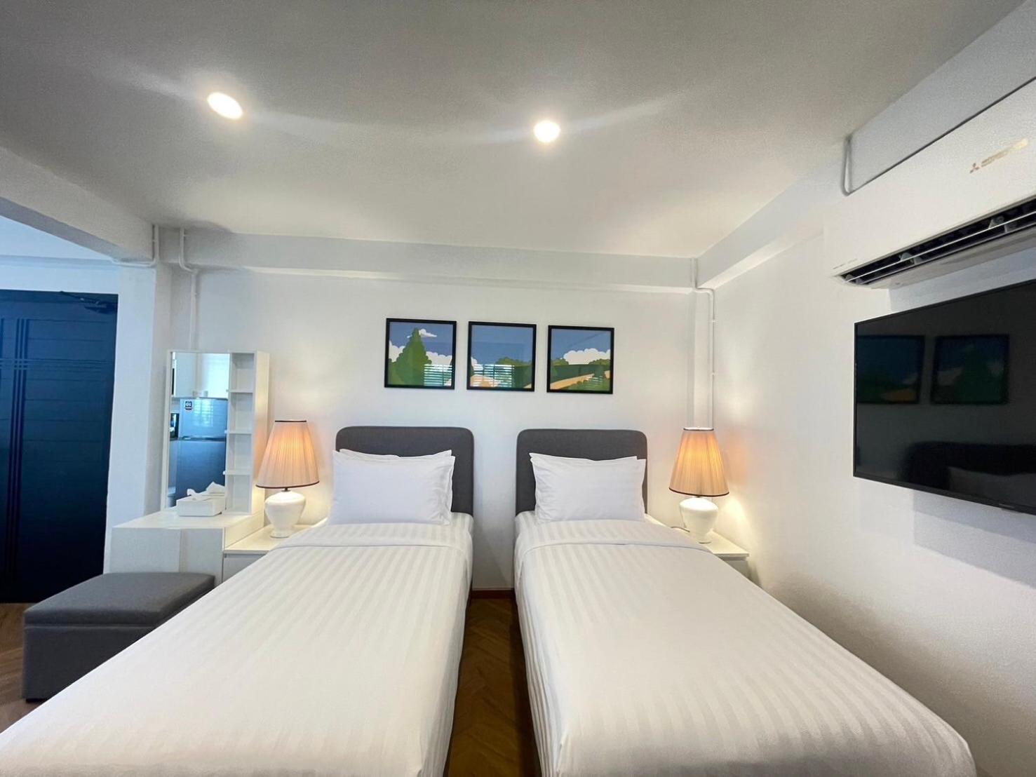 Sleep Walker Poshtel