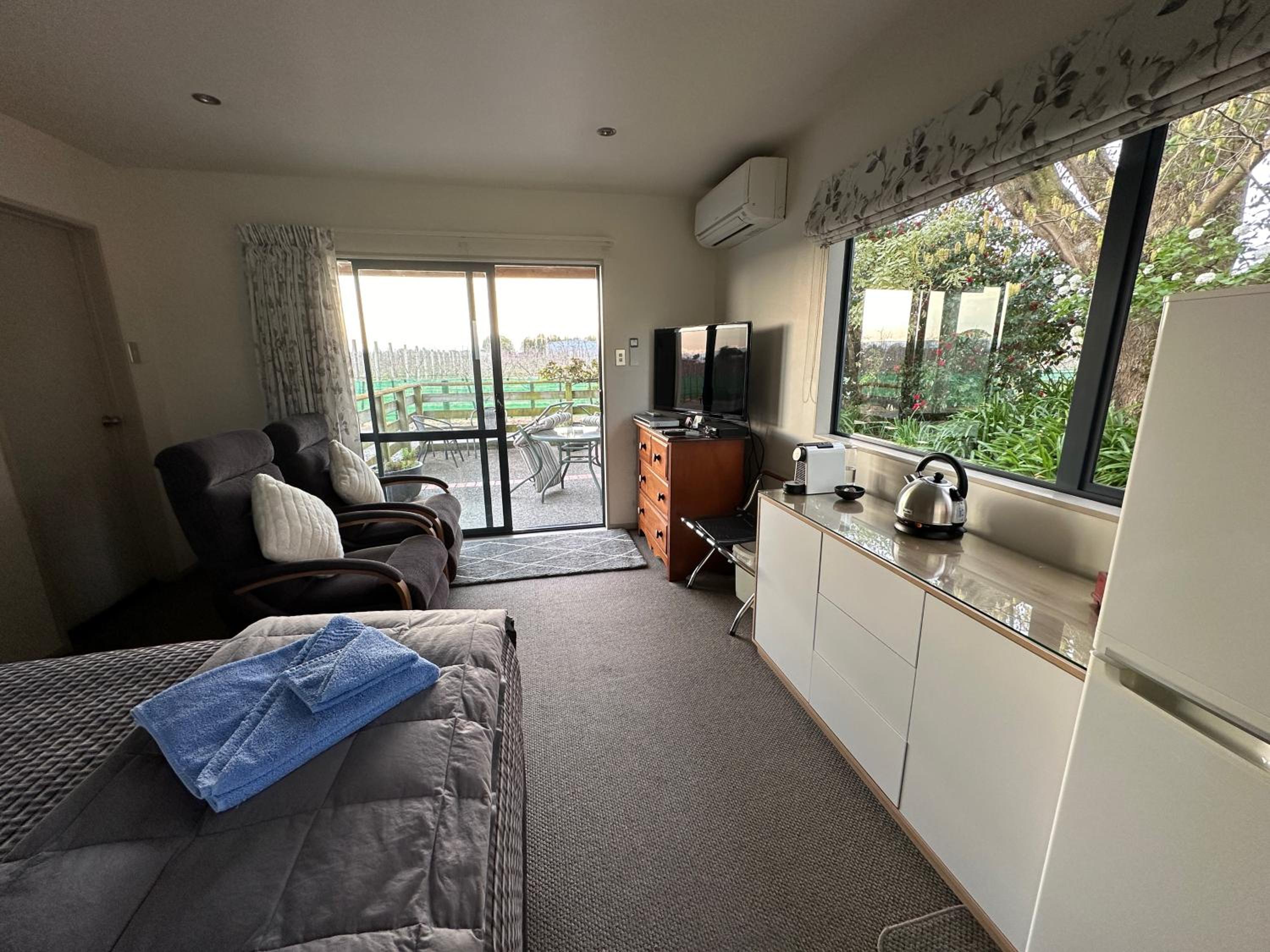 Bluebell Lodge and Cottage