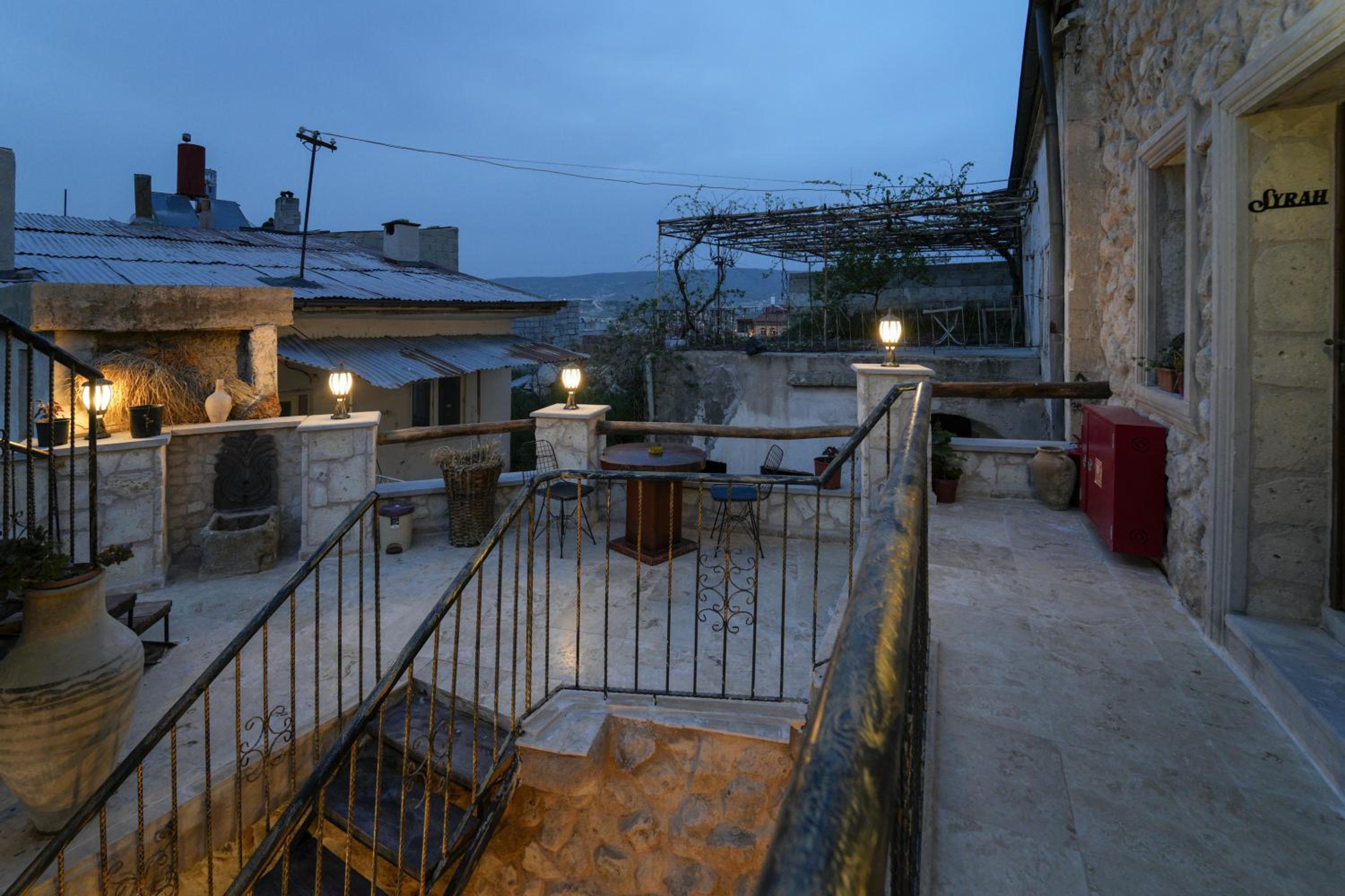 By Yüksel Cave en Urgup