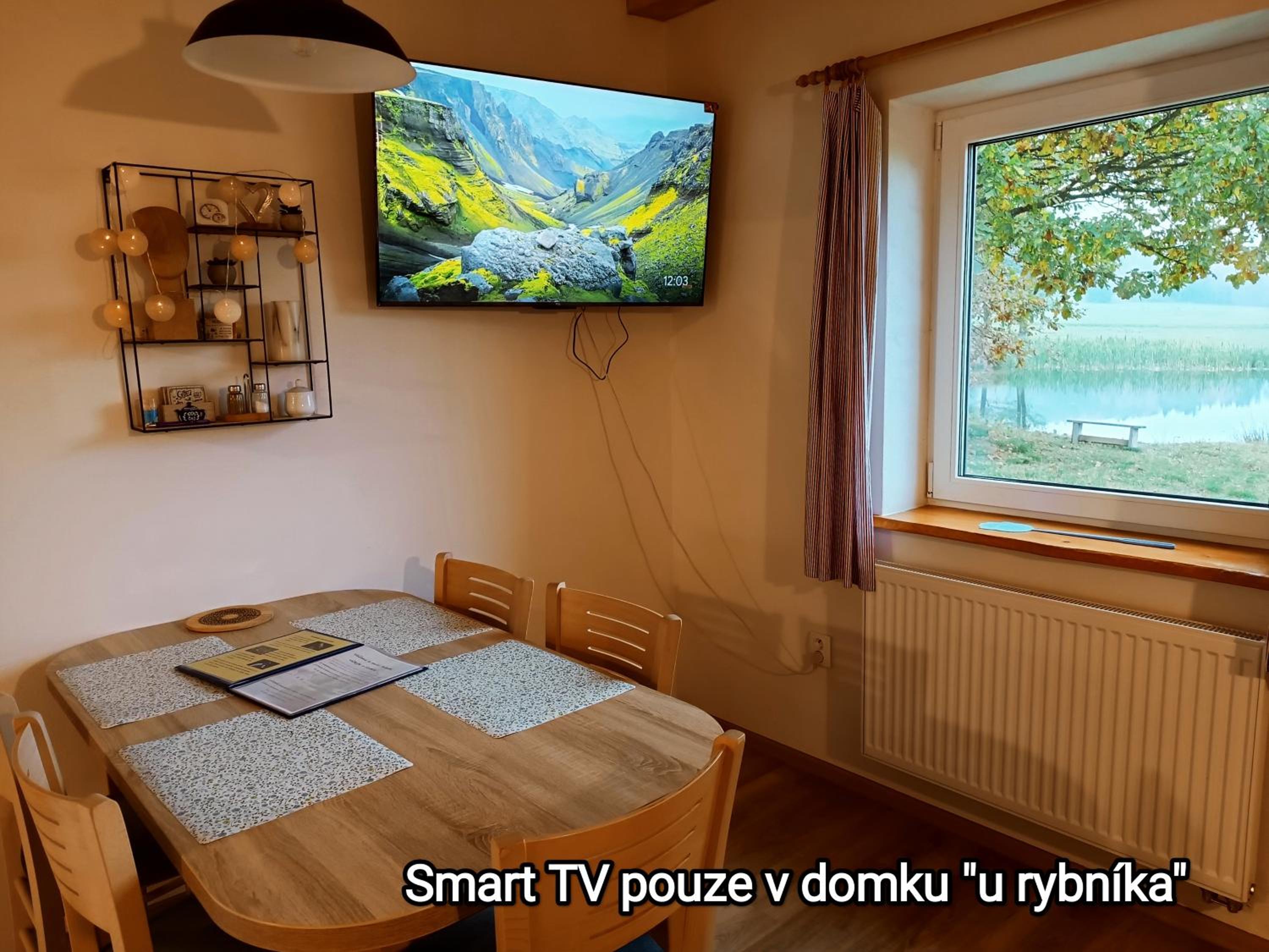 Klidná lokalita Na kraji lesa, celý dům s úschovnu kol