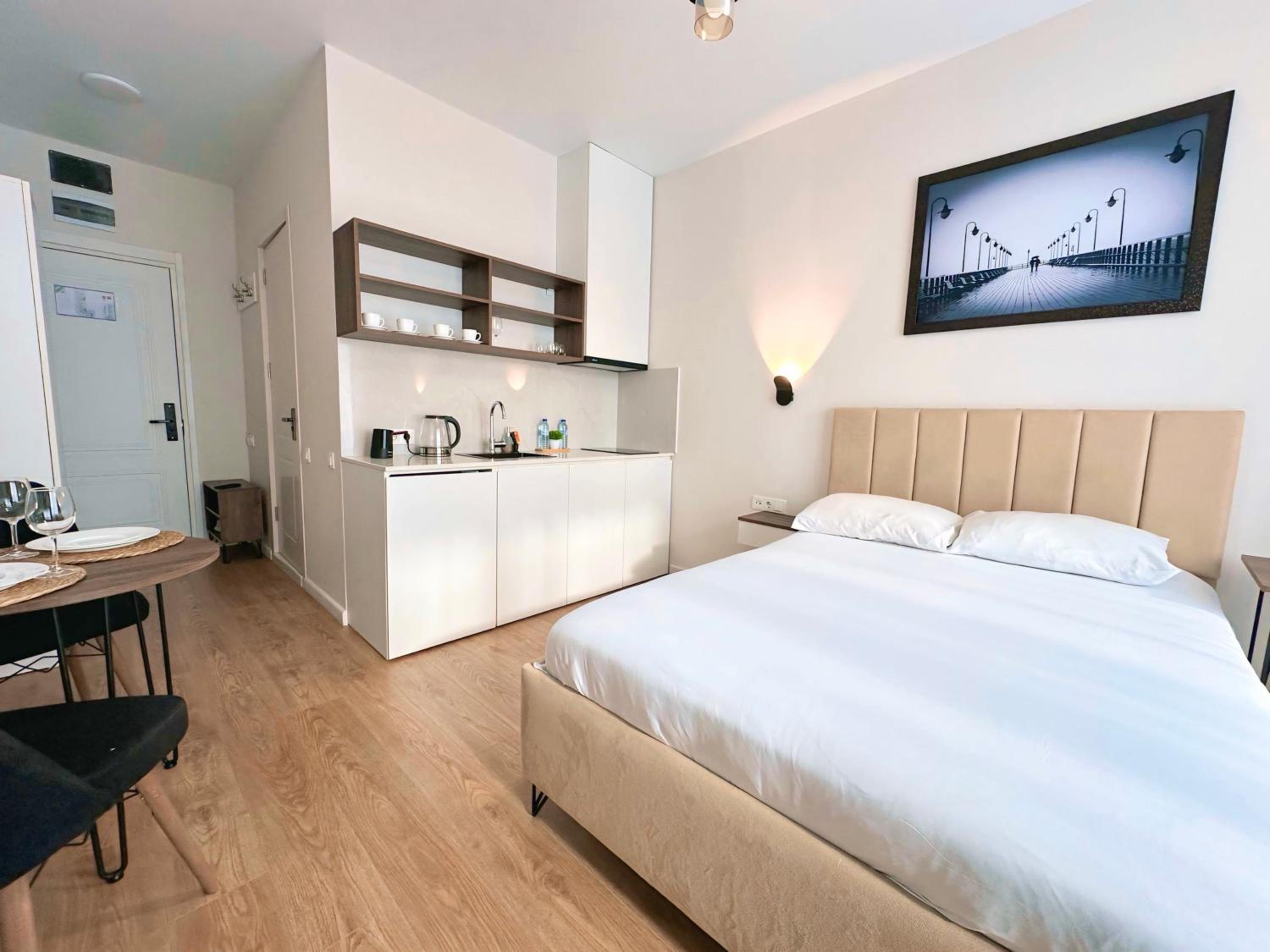Business Studio near Grand Bellagio Casino view 5
