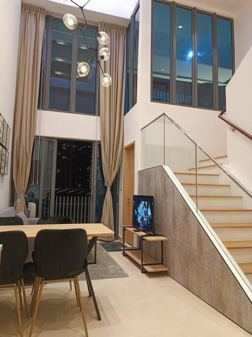 COL 915A Modern Duplex Studio KLCC