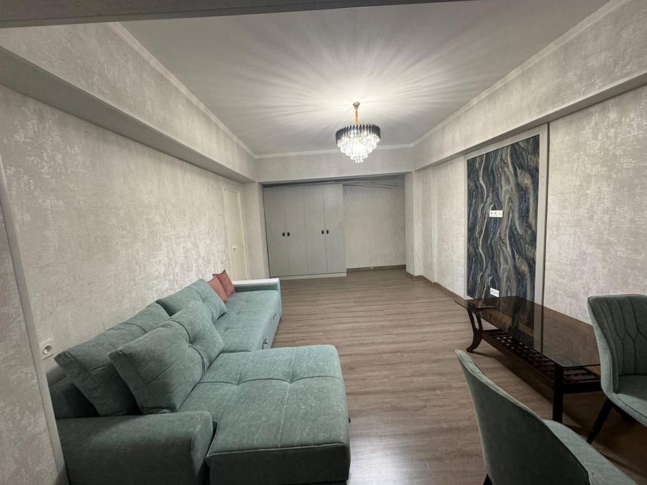 Anisa Apartment