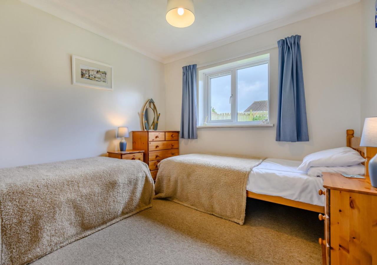 3 Bed in Padstow oc-p00131