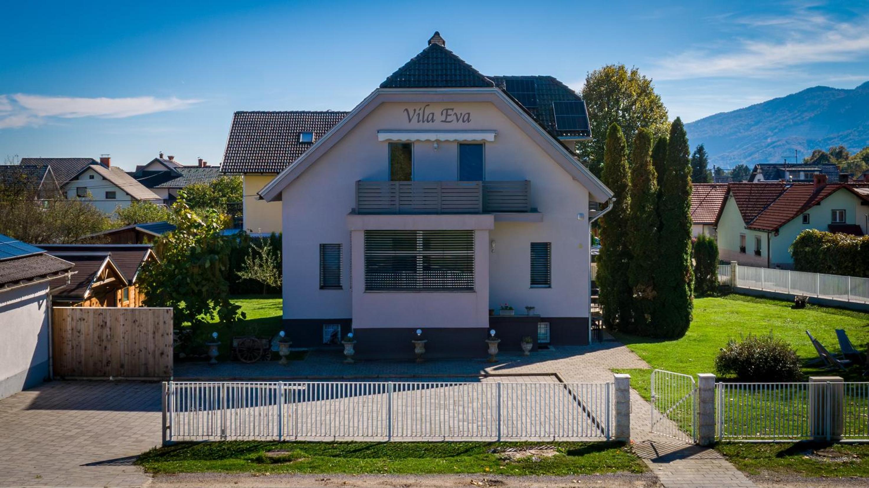 Vila Eva Lesce - Bled view 2