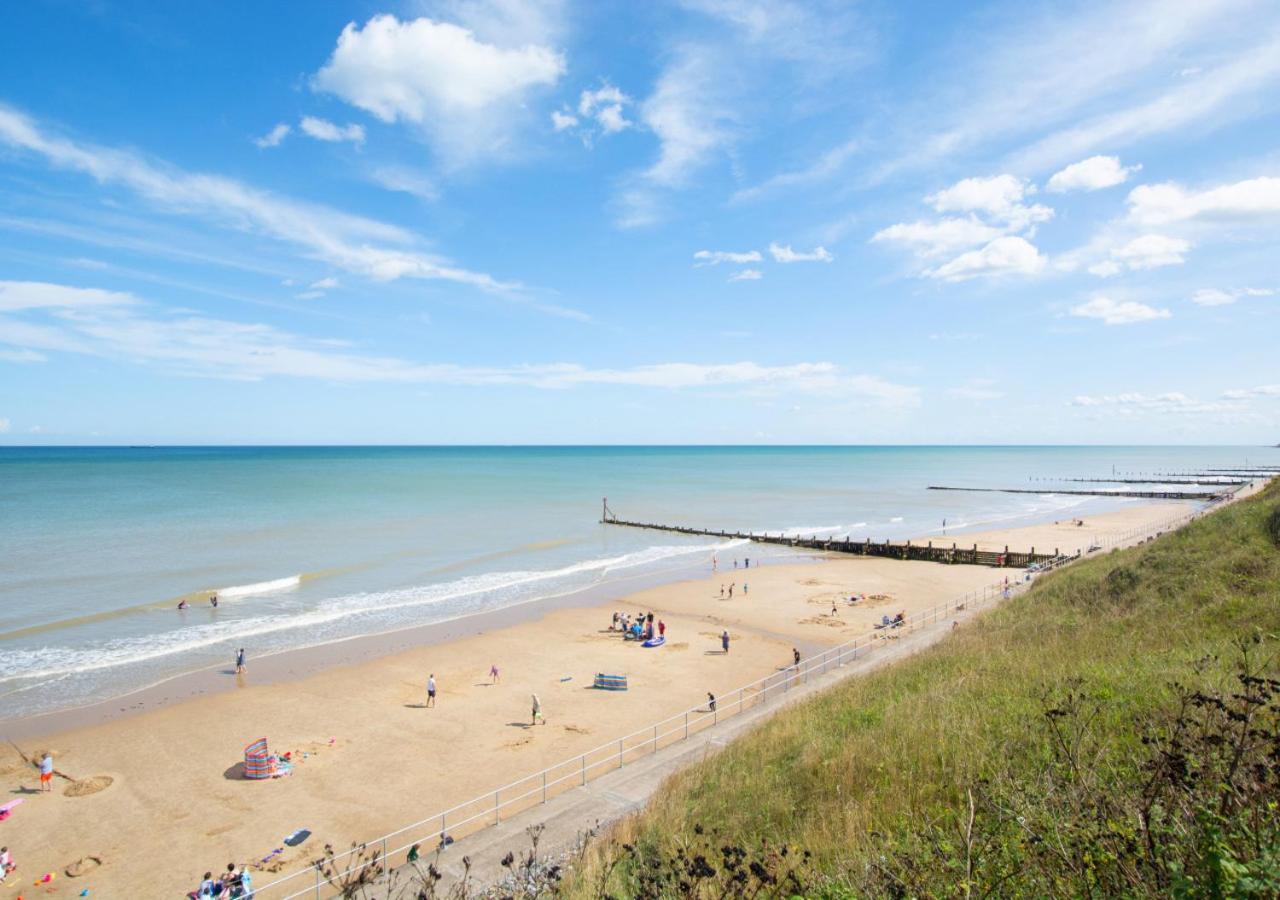 5 Bed in Overstrand oc-1922 view 3
