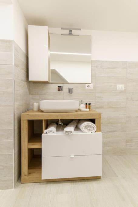 Athena Apartament