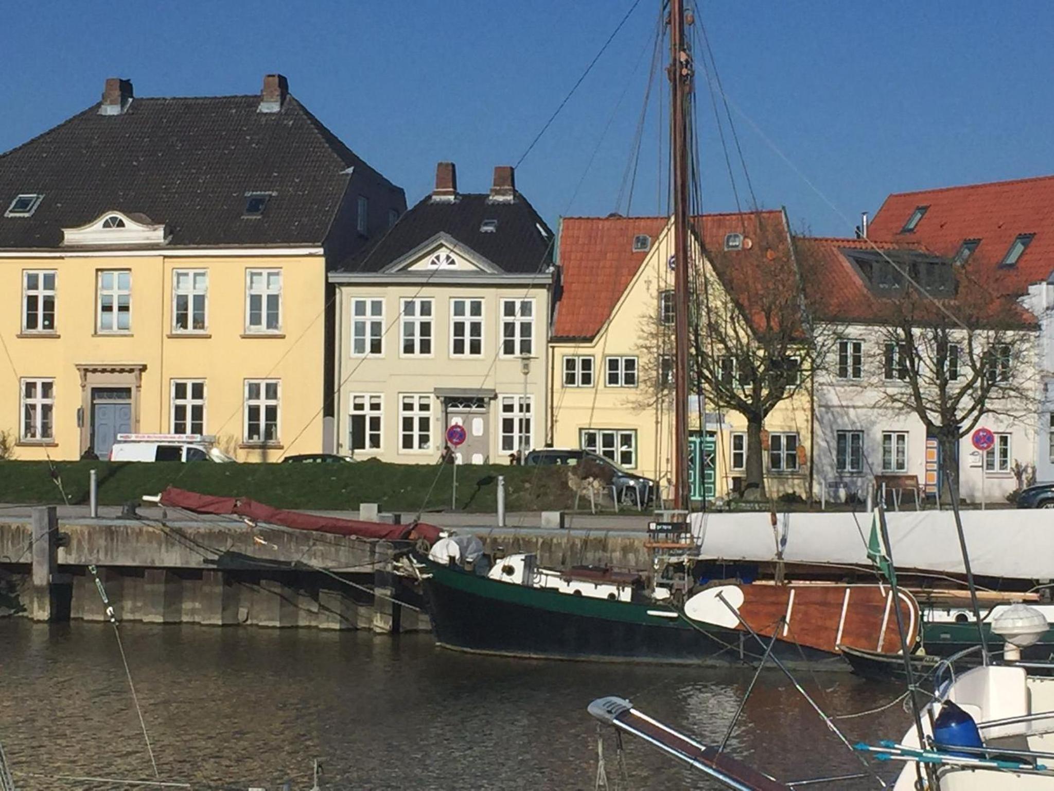 Am Hafen 13