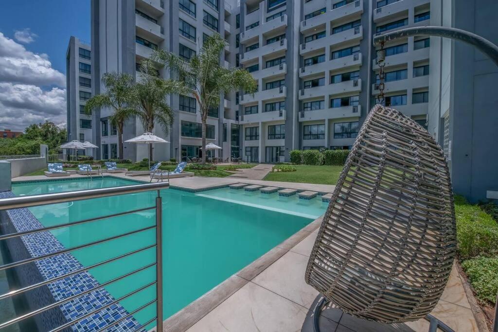 Lovely 1 Bedroom Apartment