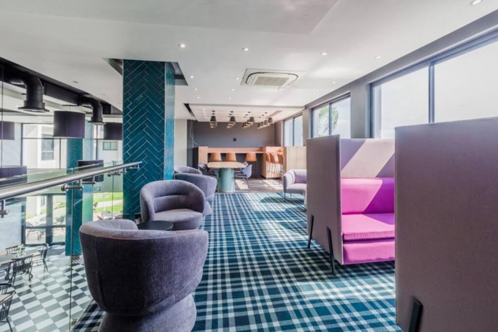 Lovely 1 Bedroom Apartment