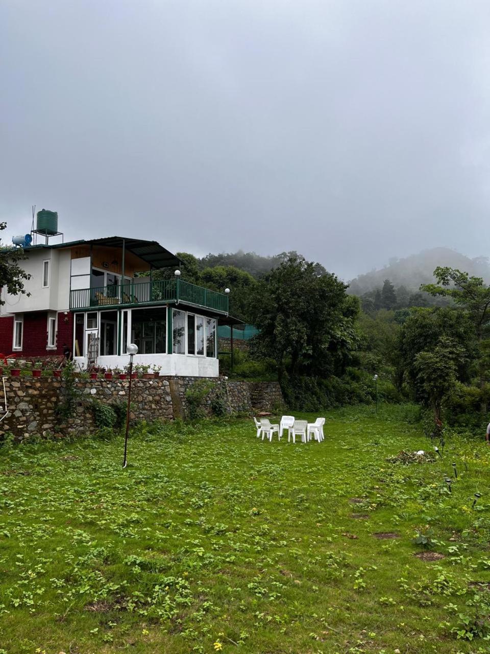 Bougainvilla Mountain Retreat, near Bhimtal view 2