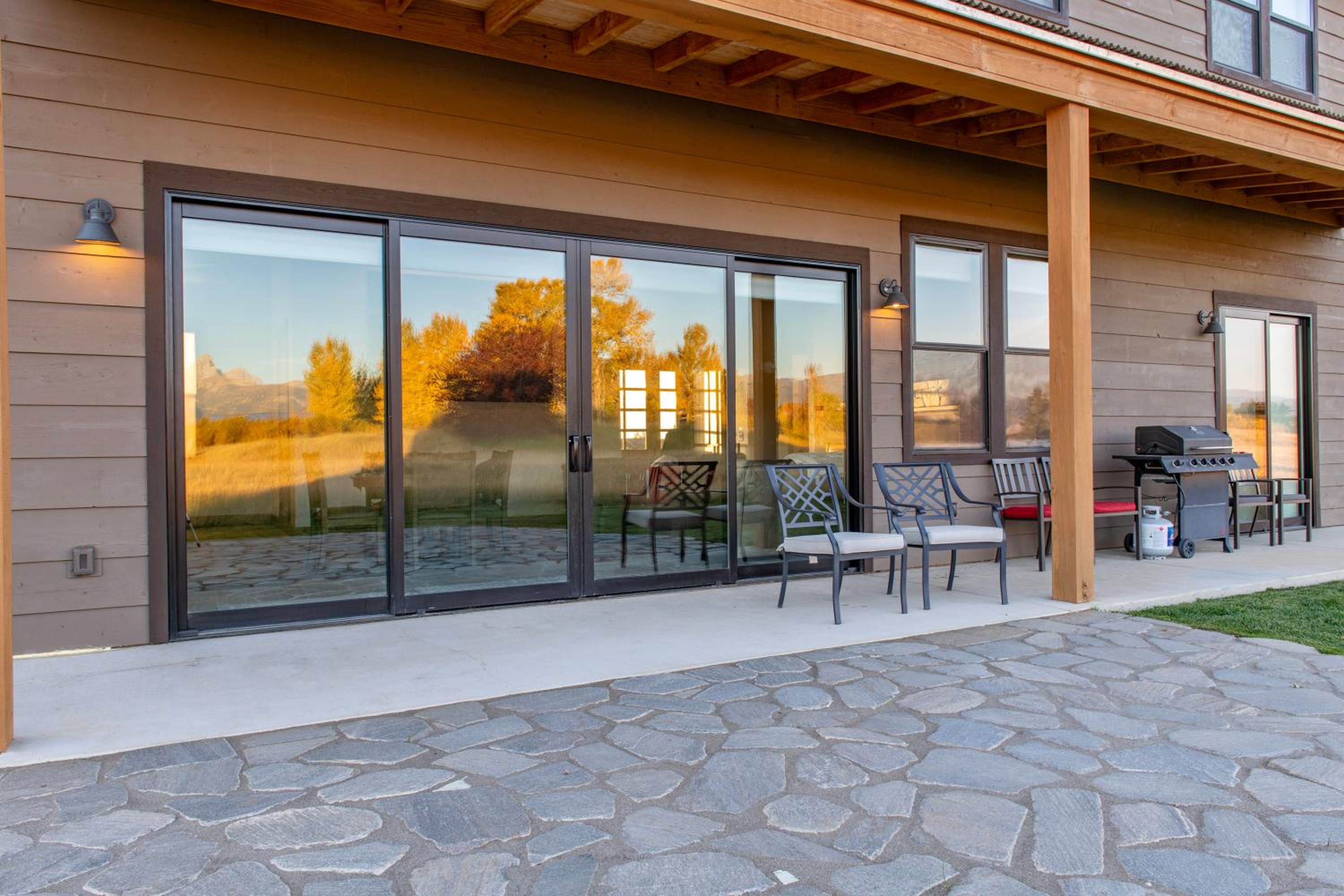 Luxury Teton Retreat- Hot Tub, Comfort, Views view 5