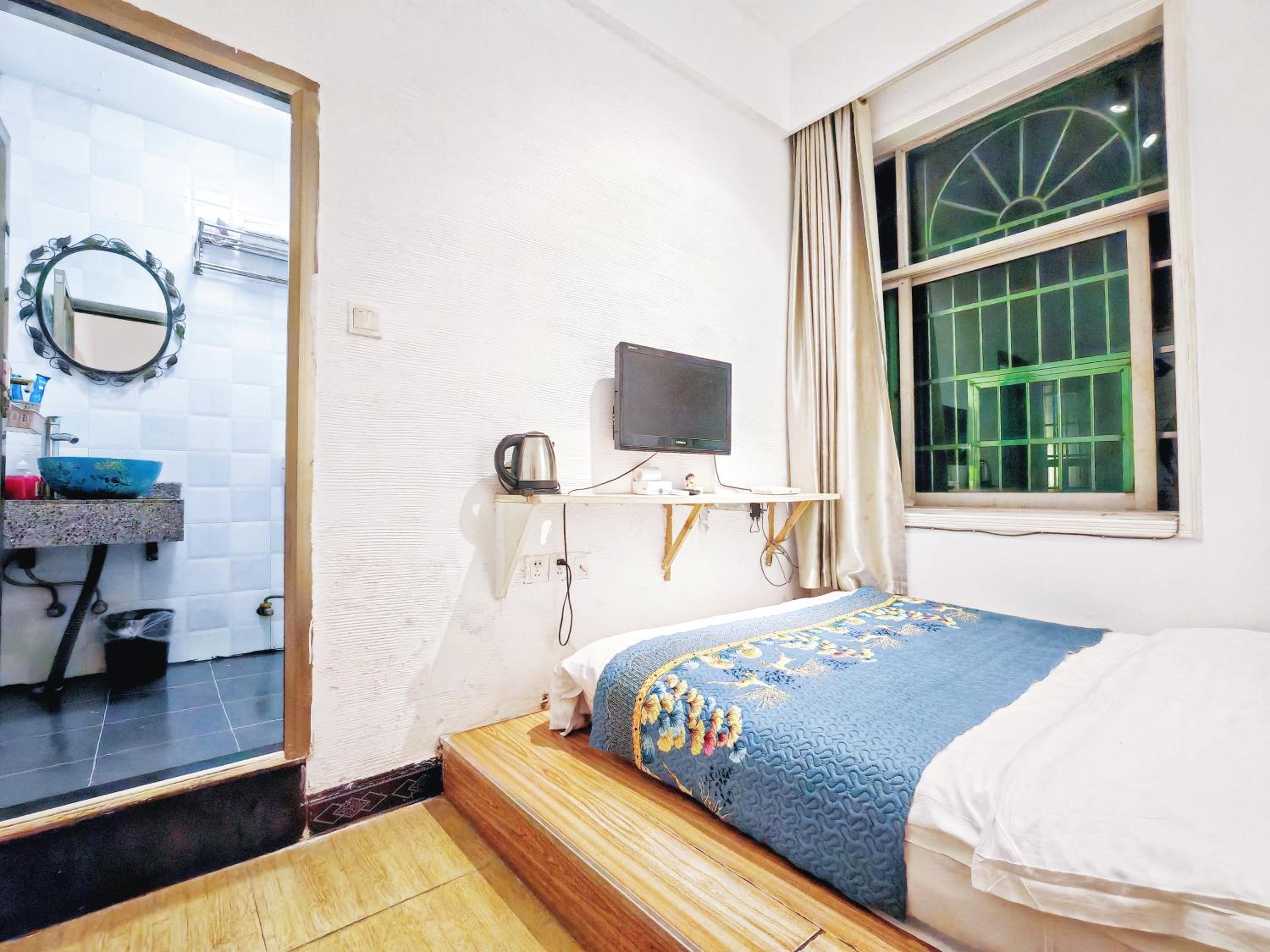YouYouLuMing Homestay