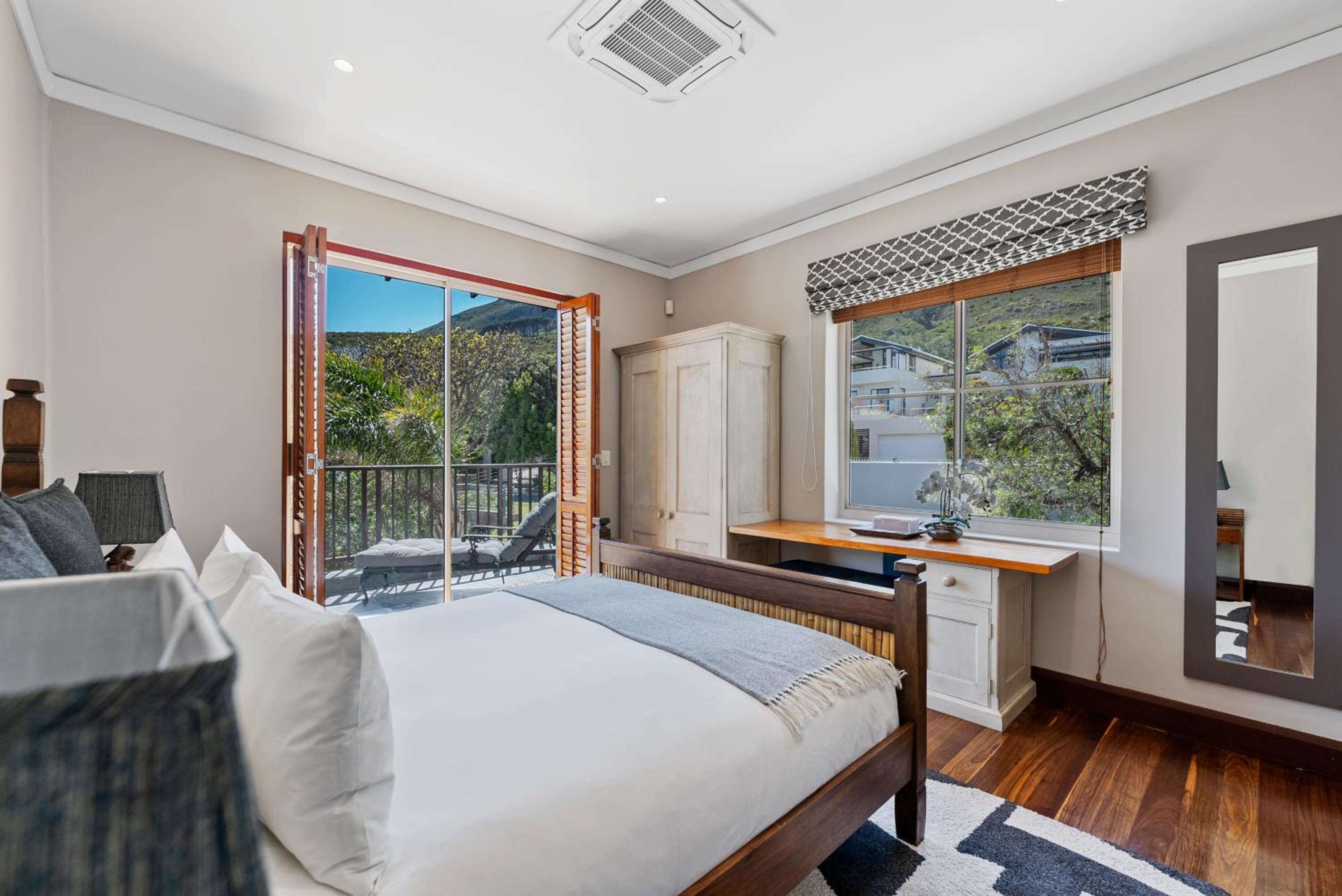The Cape Bali Luxury Villa with Ocean Views in Camps Bay