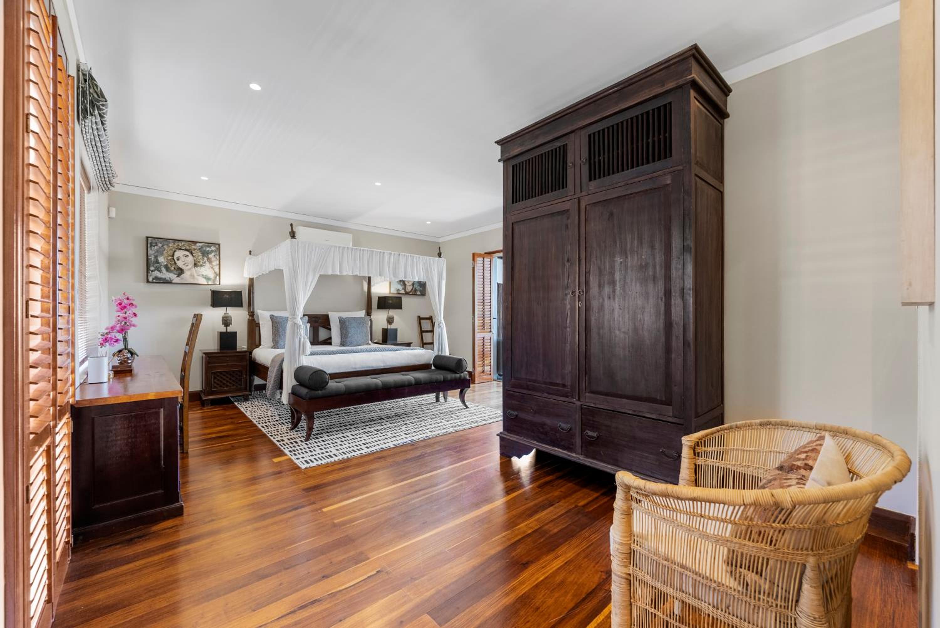The Cape Bali Luxury Villa with Ocean Views in Camps Bay
