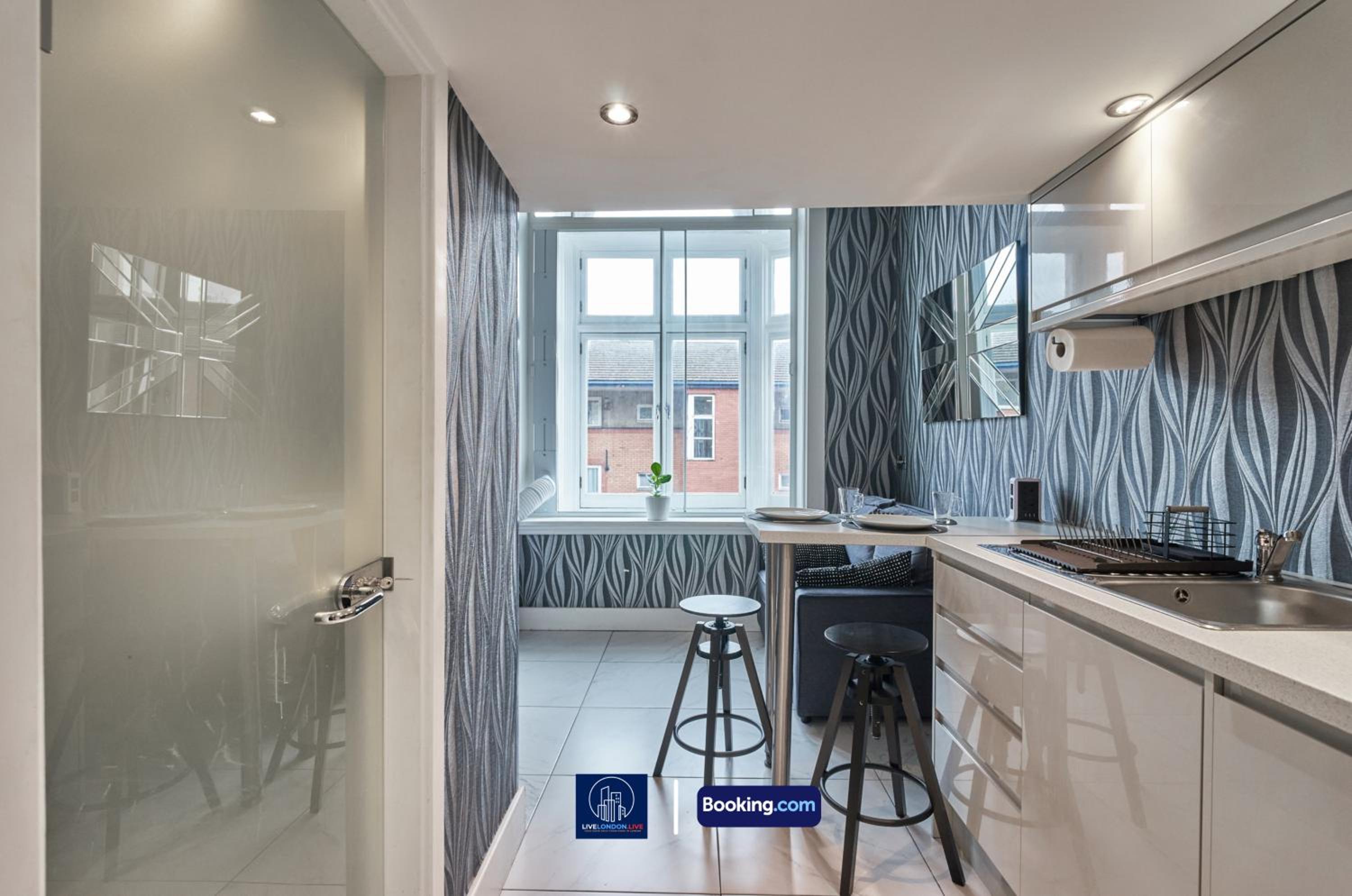 Last-Minute Offers l Sleeps Up to 3 l Flat 3 l Spectacular Studio Apartment by Live London Short Lets & Serviced Accommodation