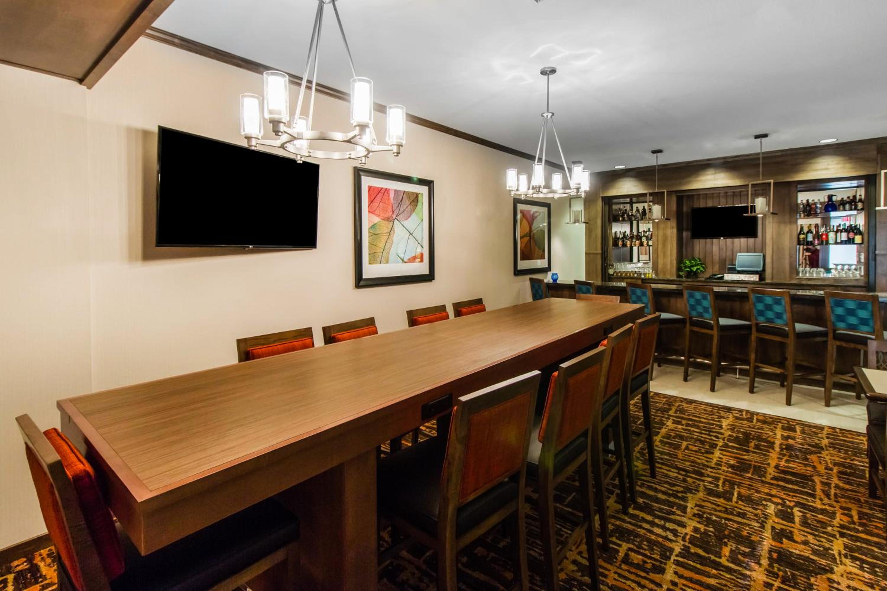 MainStay Suites Watford City - Event Center