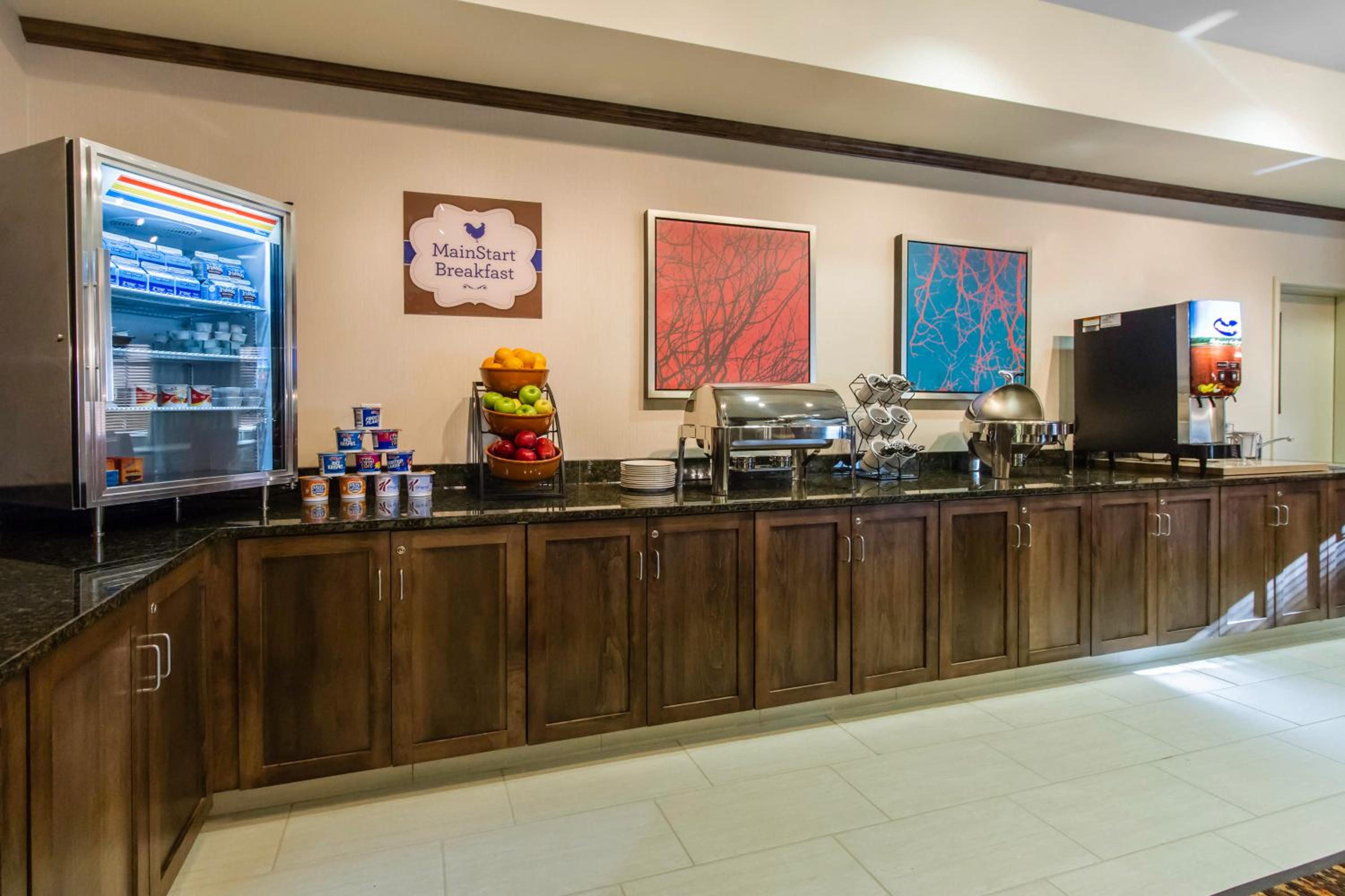 MainStay Suites Watford City - Event Center
