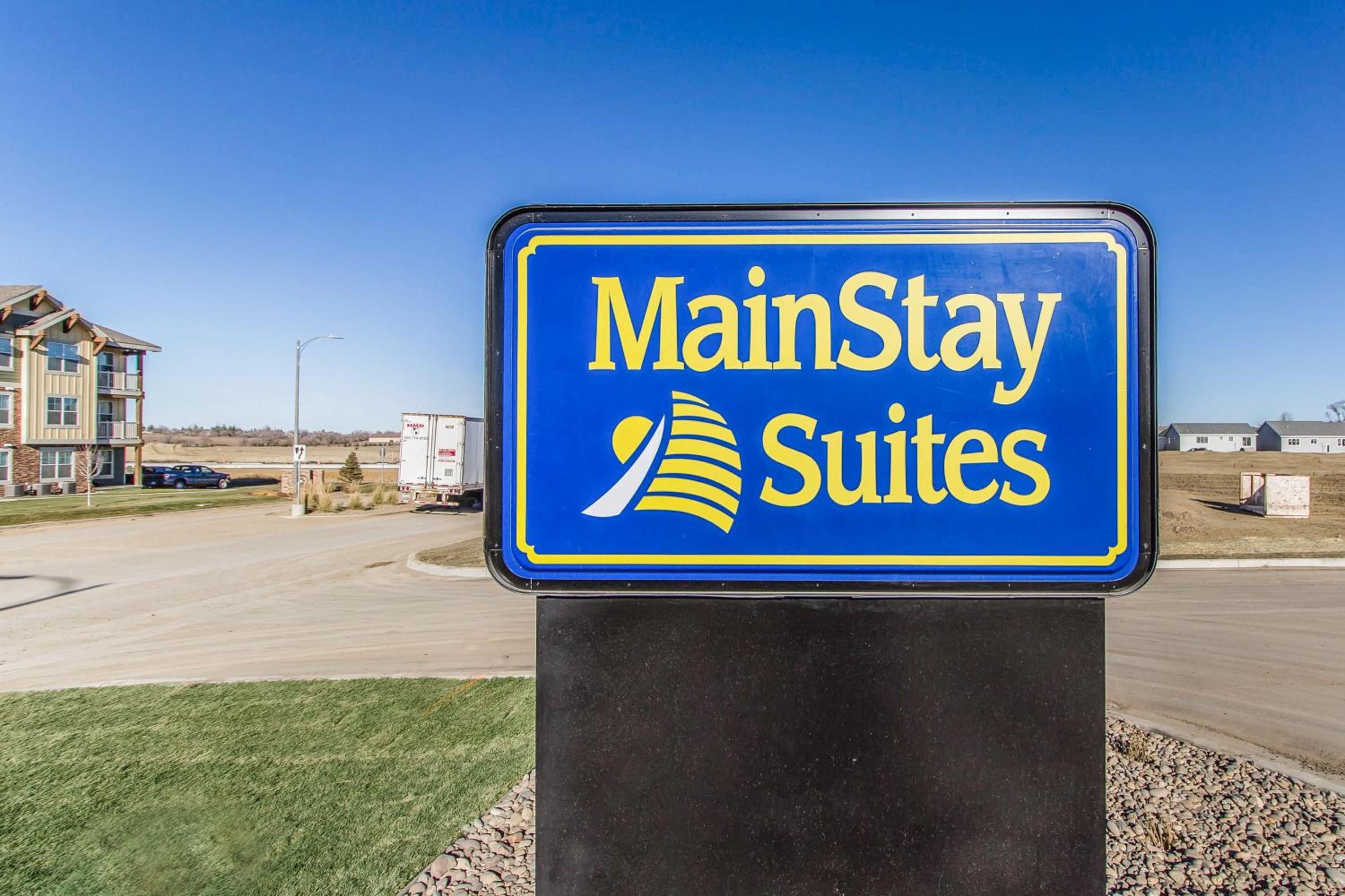 MainStay Suites Watford City - Event Center