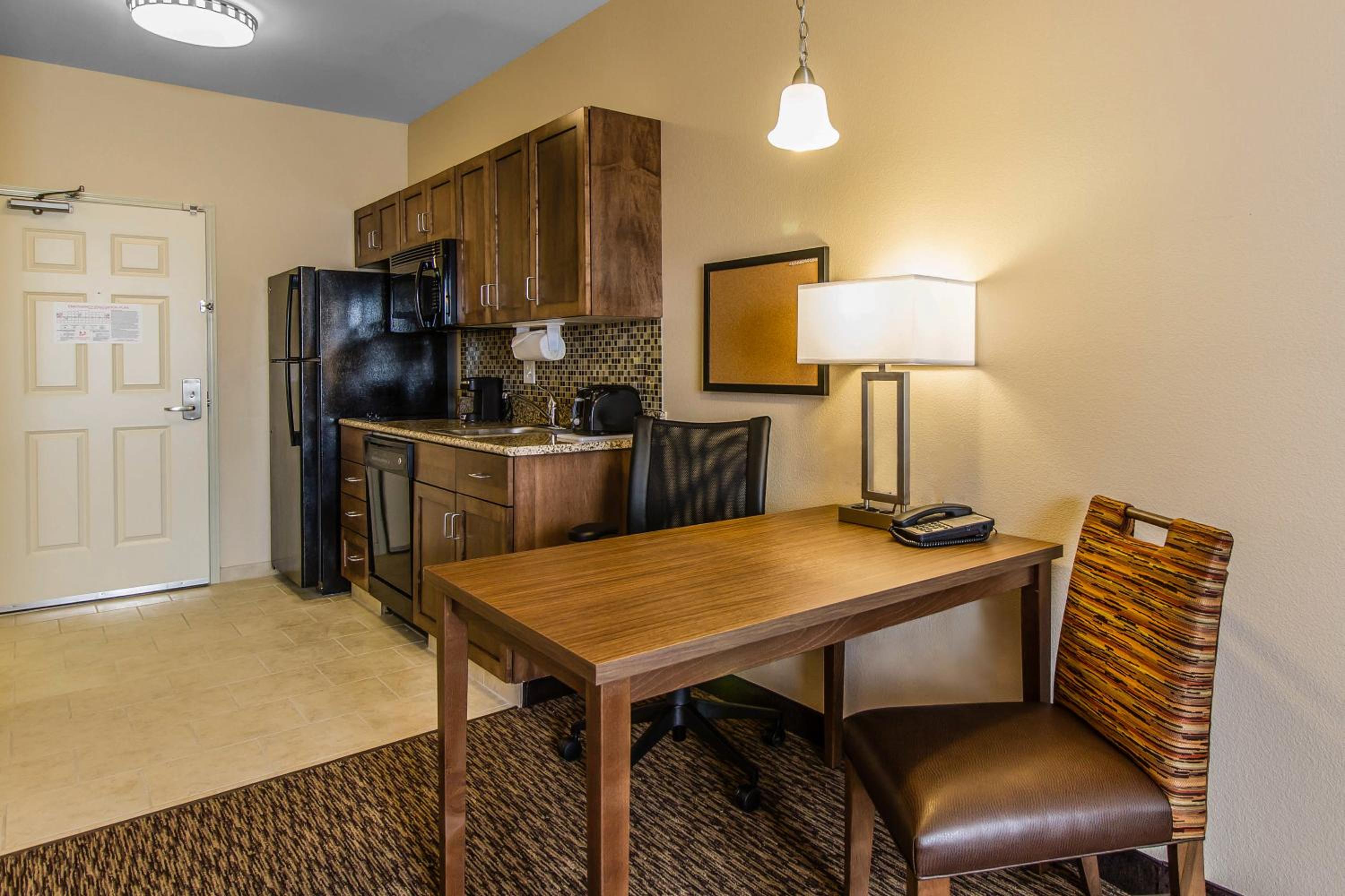 MainStay Suites Watford City - Event Center