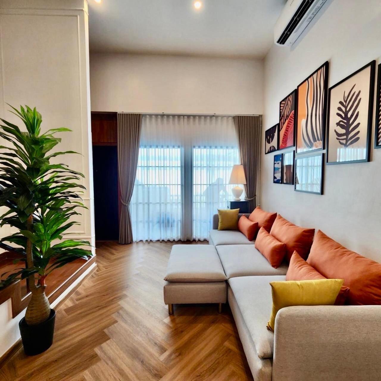 Sleep Walker Poshtel
