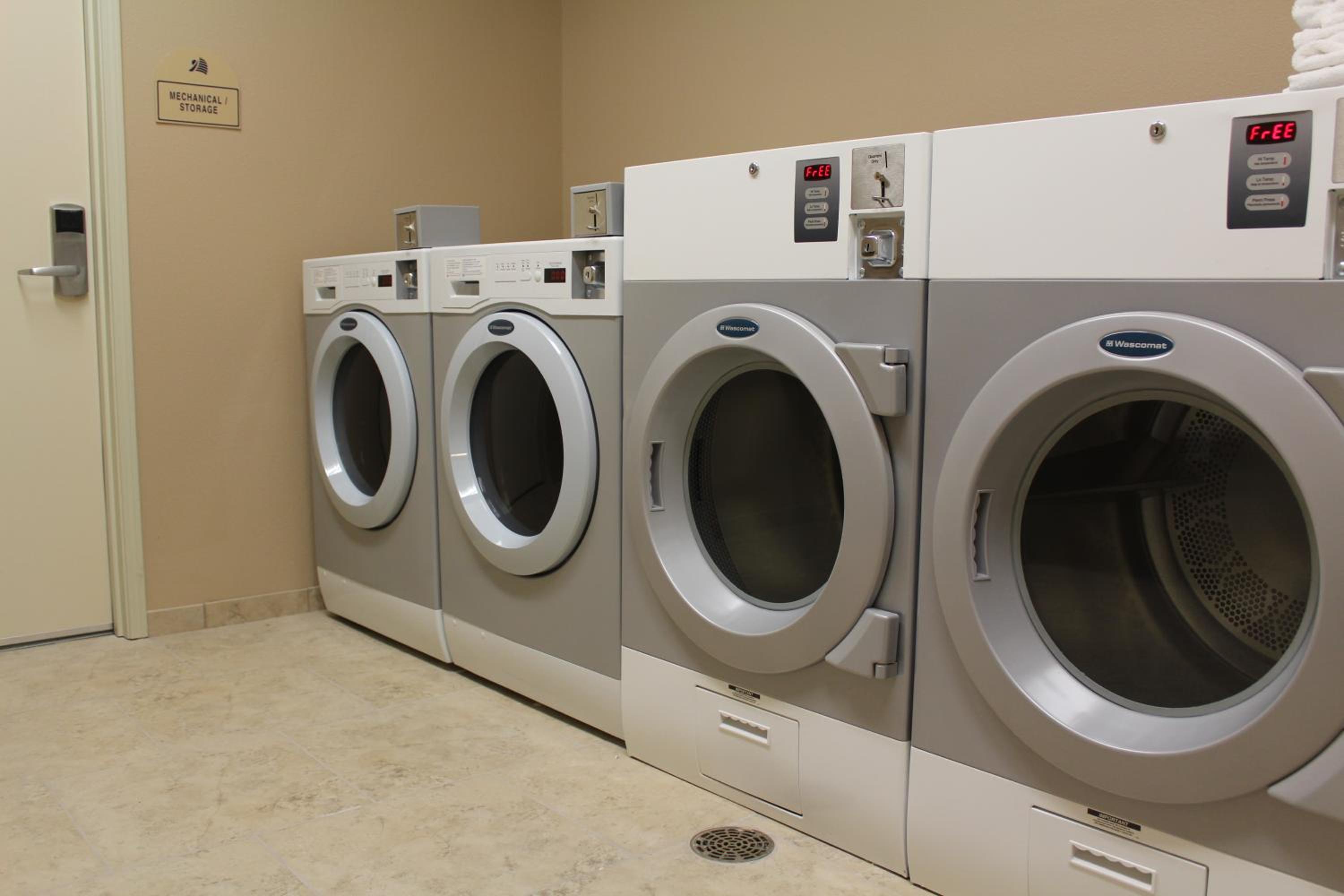 MainStay Suites Watford City - Event Center