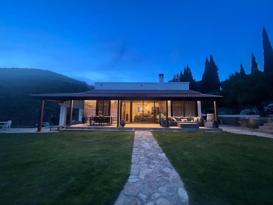 Villa Jardines de Guara
