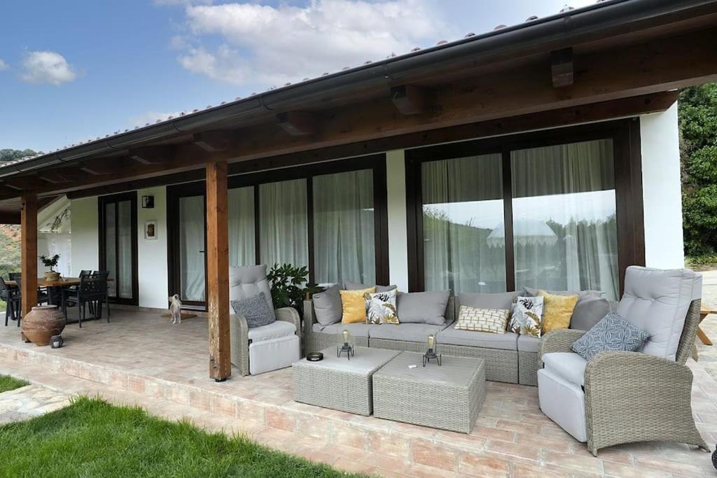 Villa Jardines de Guara