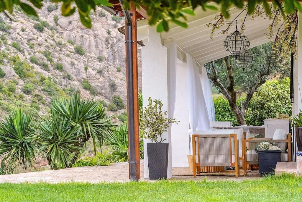 Villa Jardines de Guara