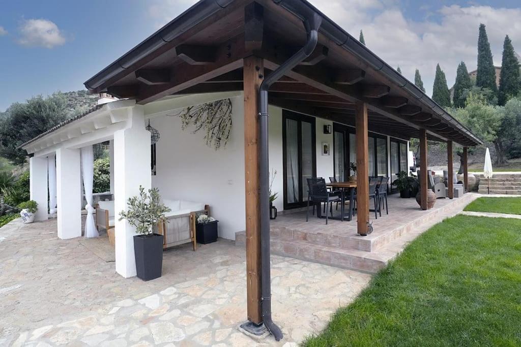 Villa Jardines de Guara