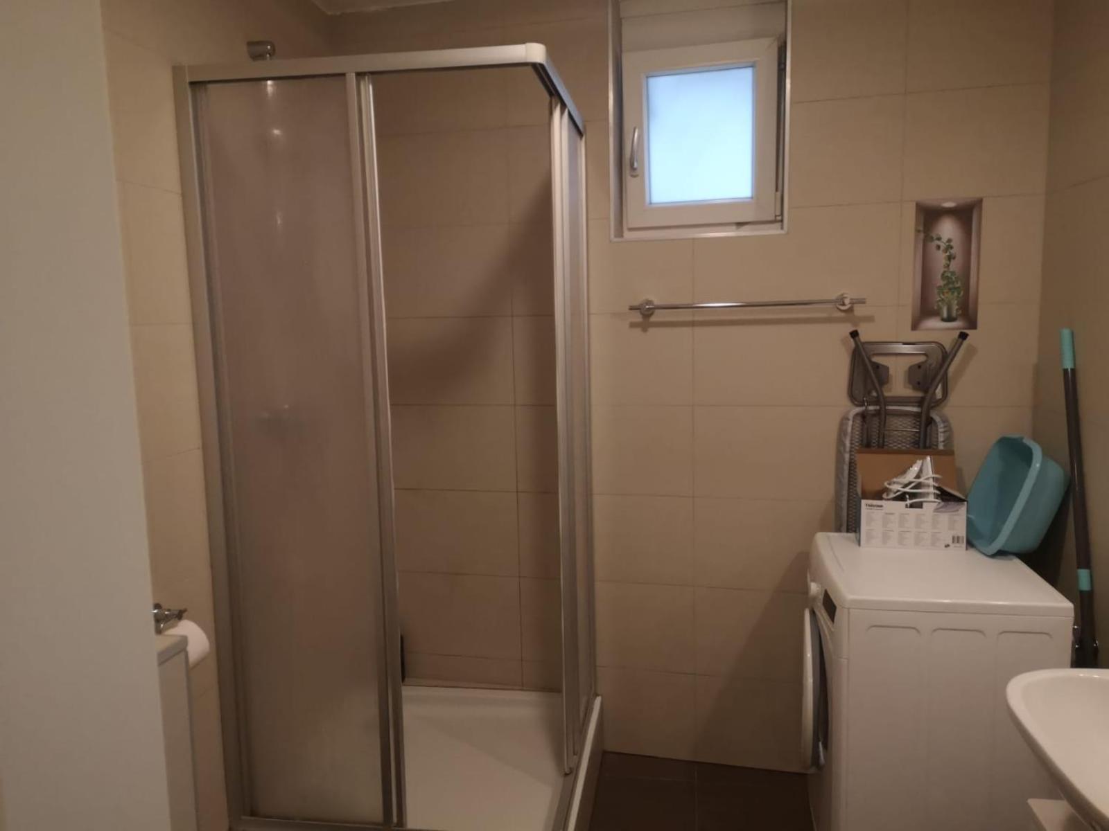Vienna Danube Garden Apartment 22