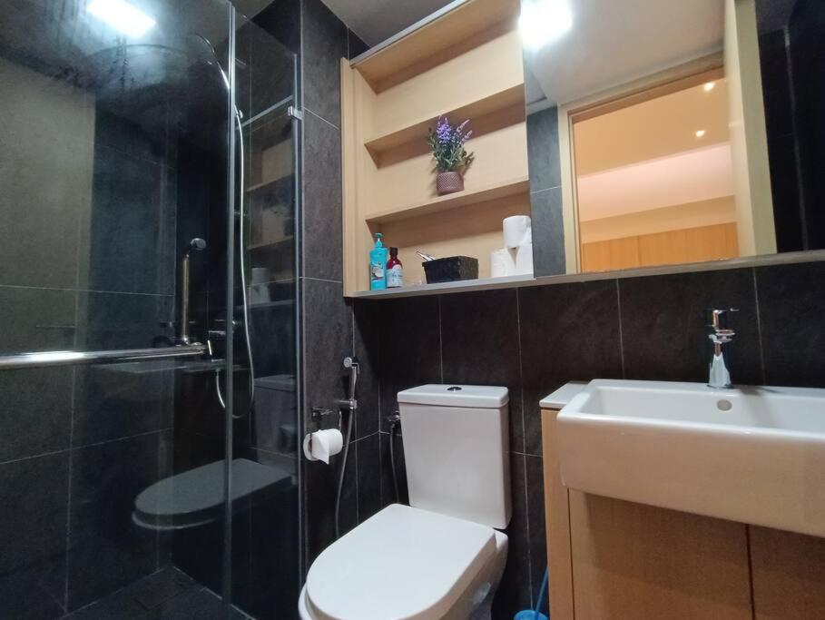 COL 30B KL Tower View Cozy Studio