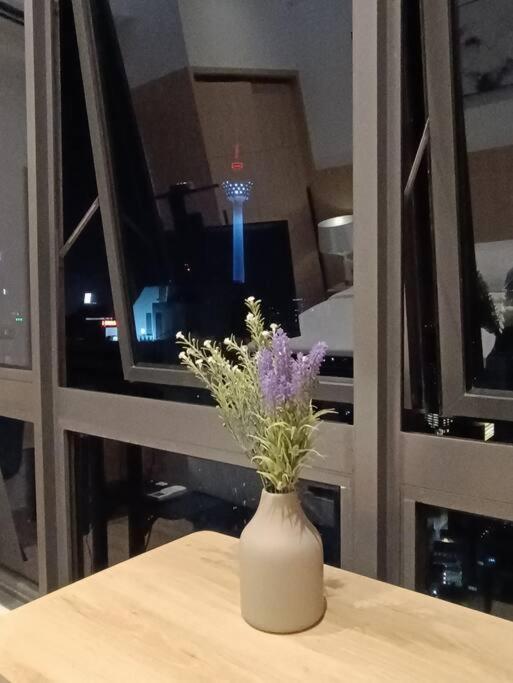 COL 30B KL Tower View Cozy Studio