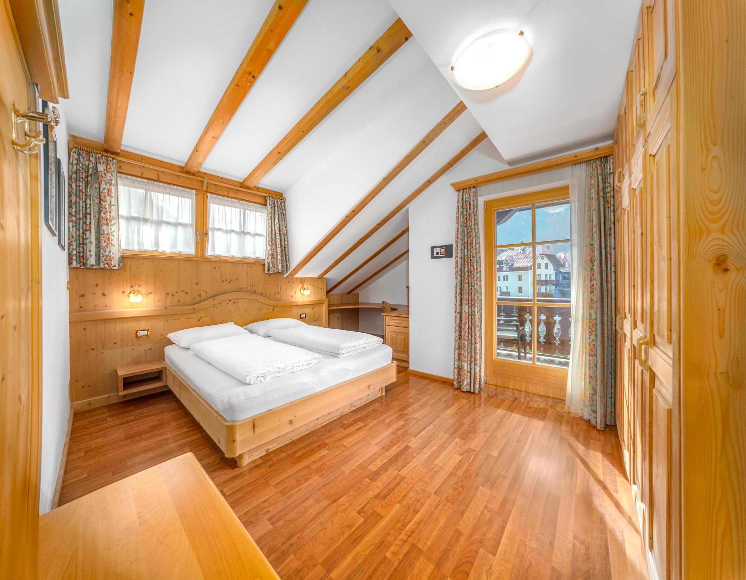 Anna Lodges Dolomites