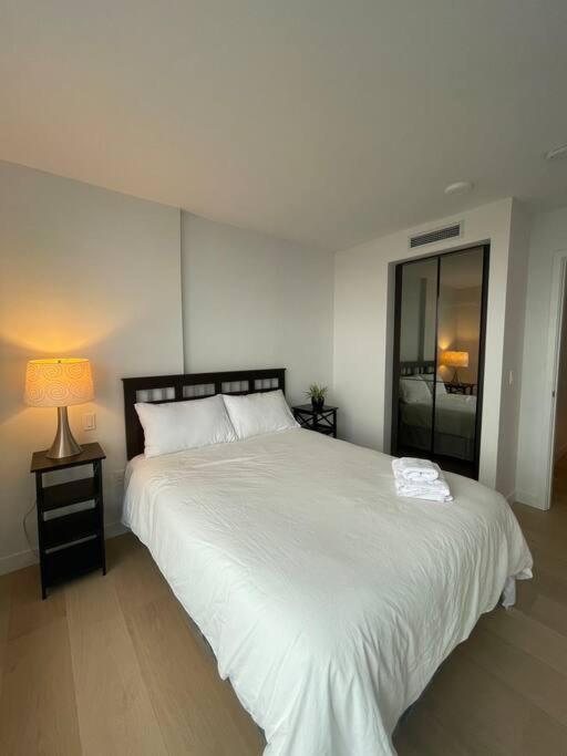 Elegant Luxury Condo & Stunning Views
