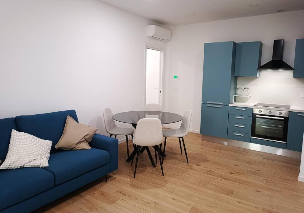 Blue Azzo Gardino n9 interno 4 view 4