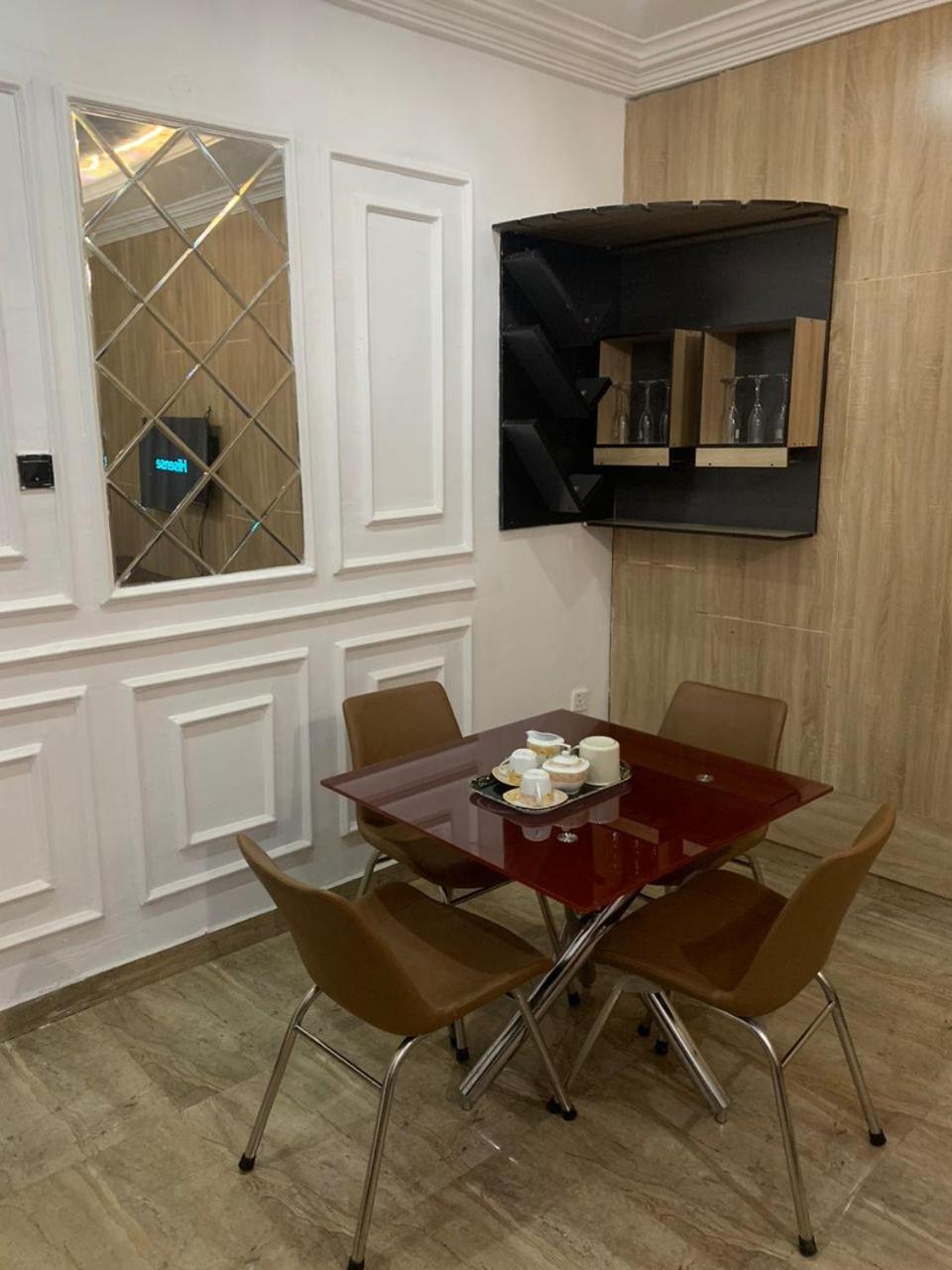 Blossom Apartment