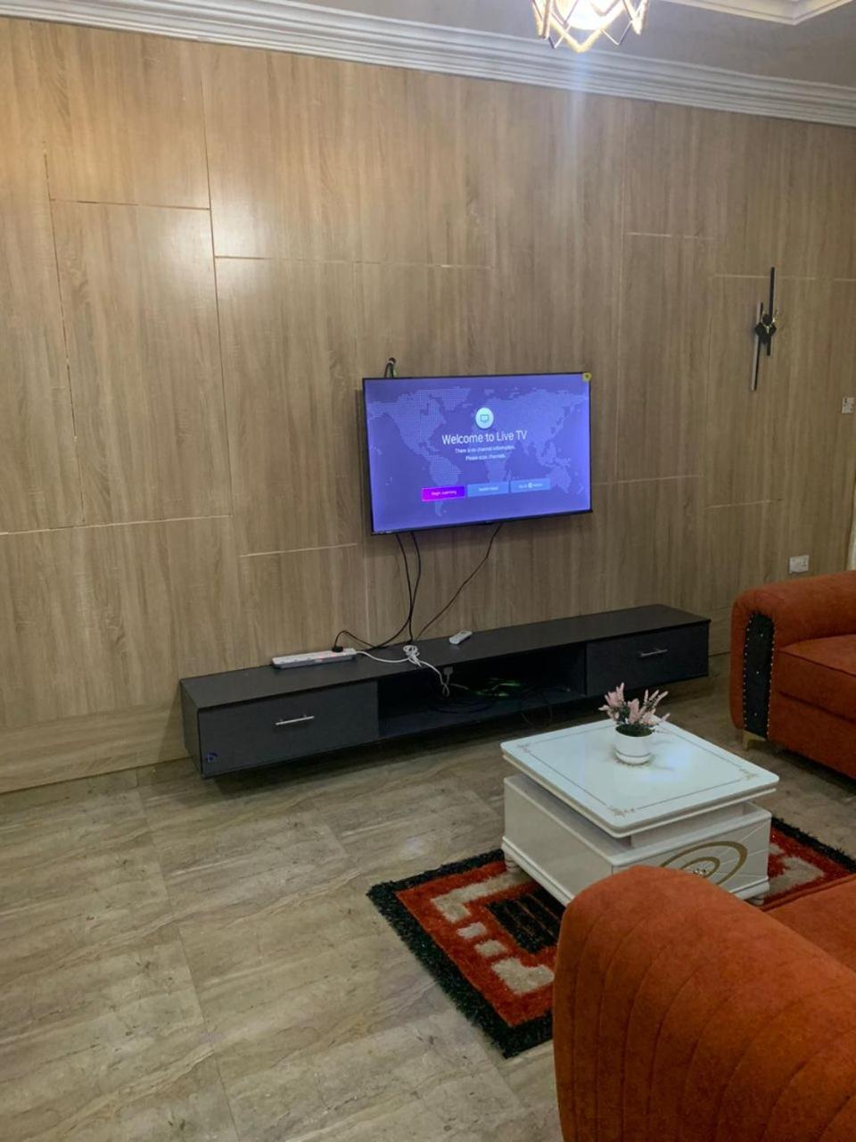 Blossom Apartment