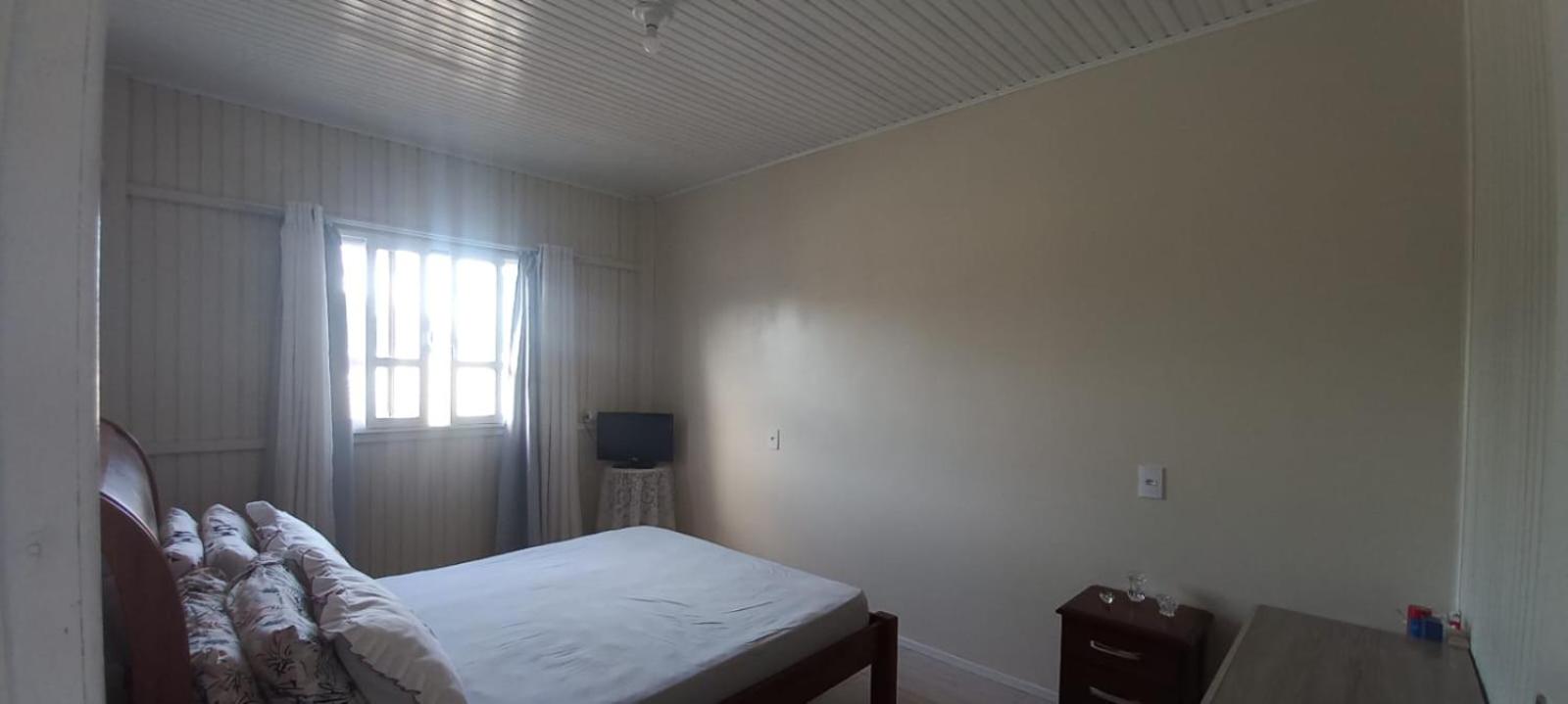 Casa com piscina A 250 METROS DA PRAIA de Canto Grande BOMBINHAS