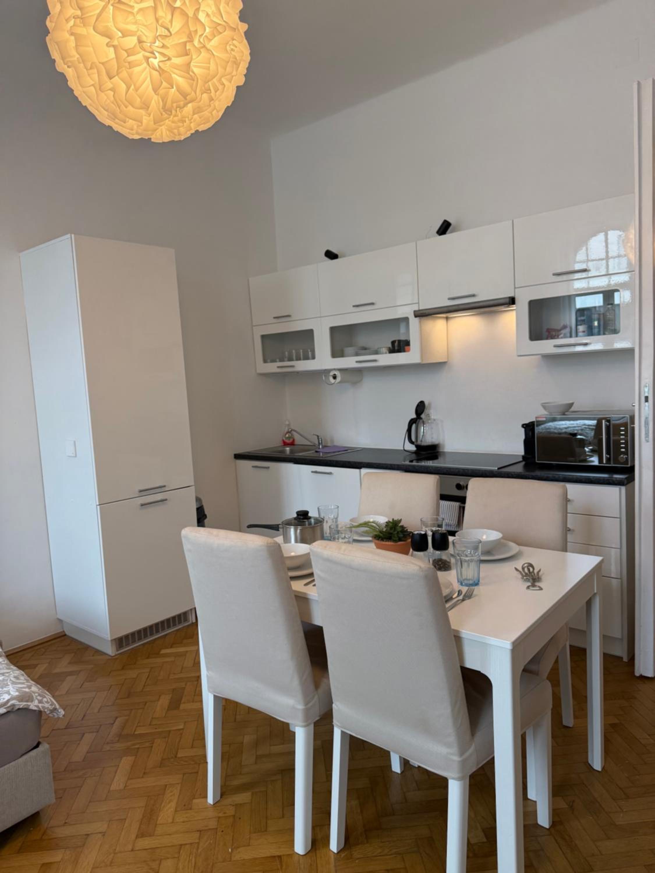 Stilvolles zentrales Apartment im schönsten Bezirk Wiens - parking upon request
