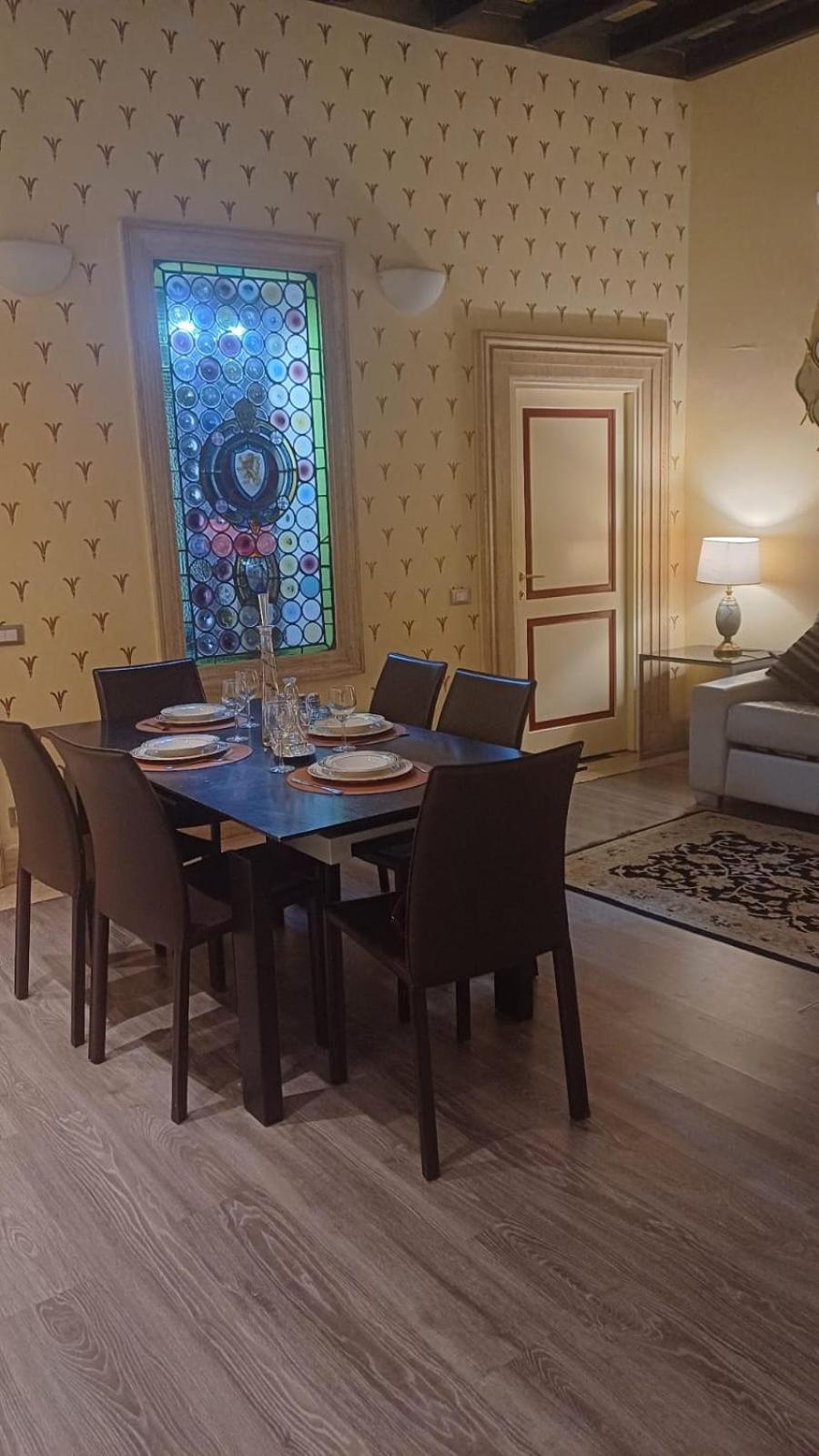 NSM 71VIADELCORSO Luxury Home