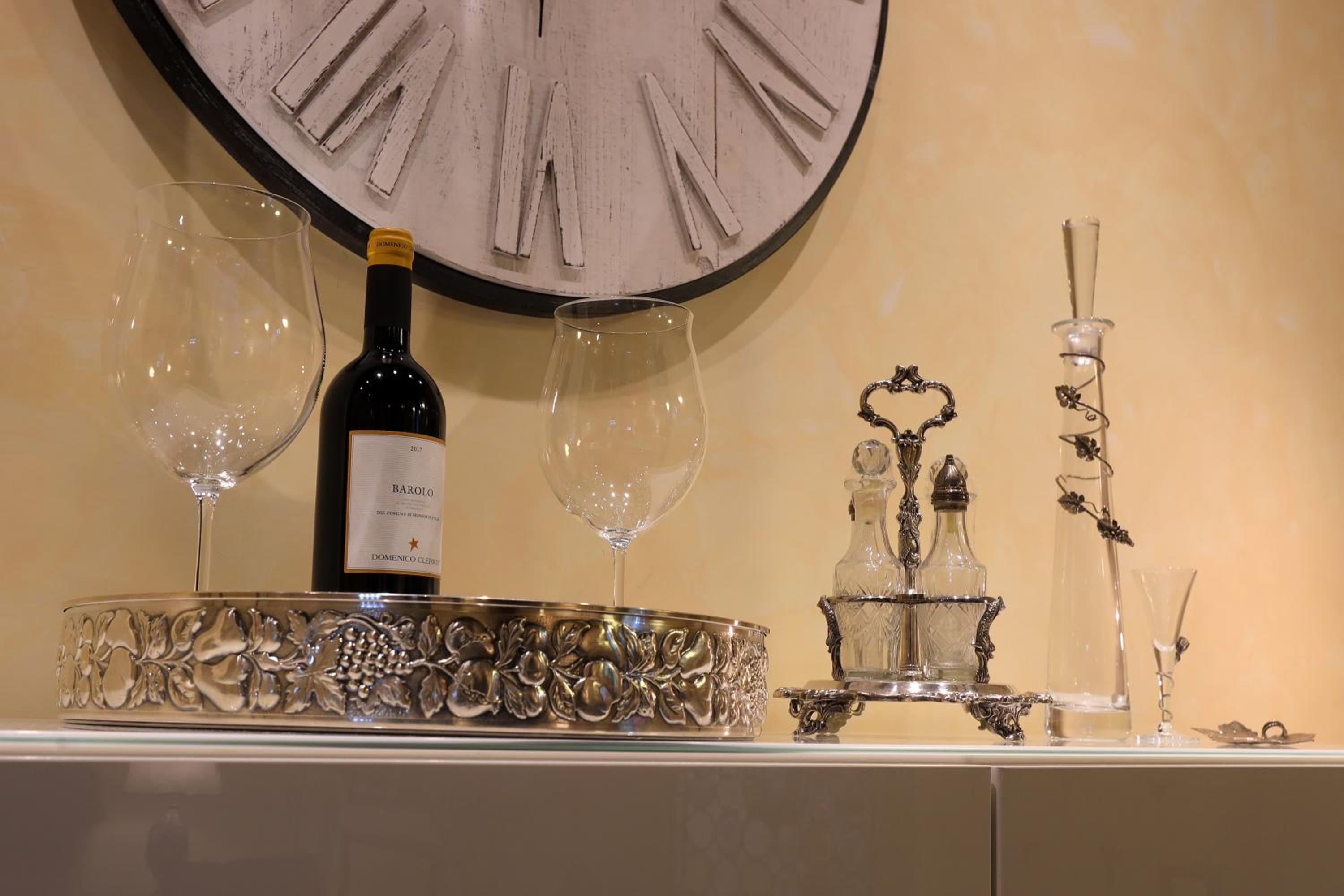 NSM 71VIADELCORSO Luxury Home