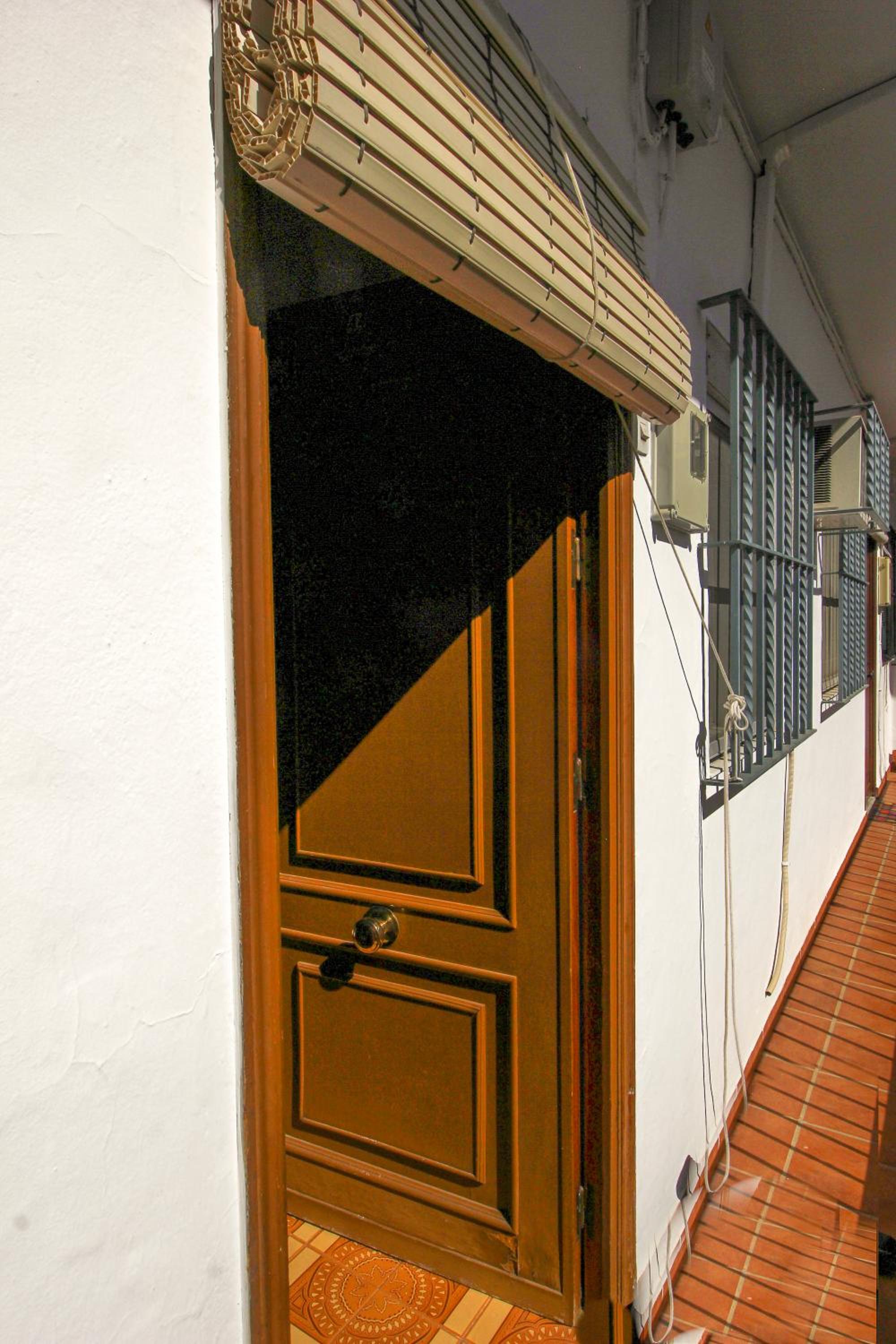 Triana 44 Familiar Luxury view 3