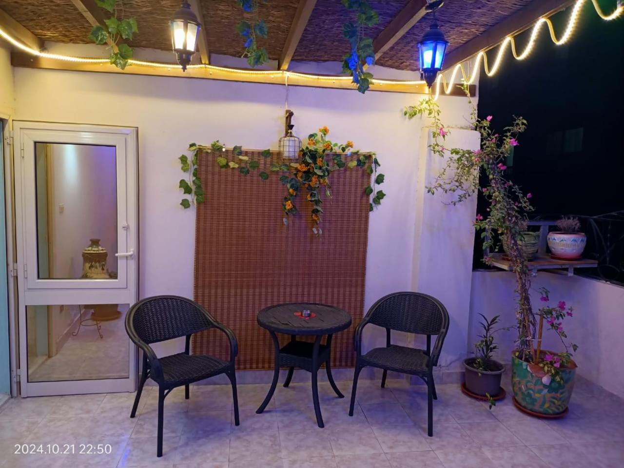 Lovely & Calm Rooftop in Maadi 5 min from the Nile