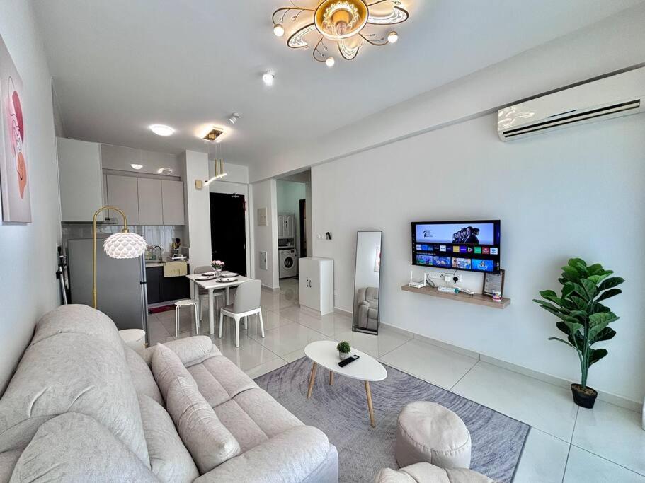 Dangabay CozySeaview 2Bed 3-4Pax AcessMall