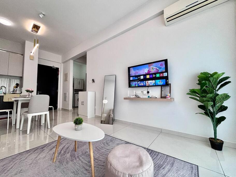 Dangabay CozySeaview 2Bed 3-4Pax AcessMall