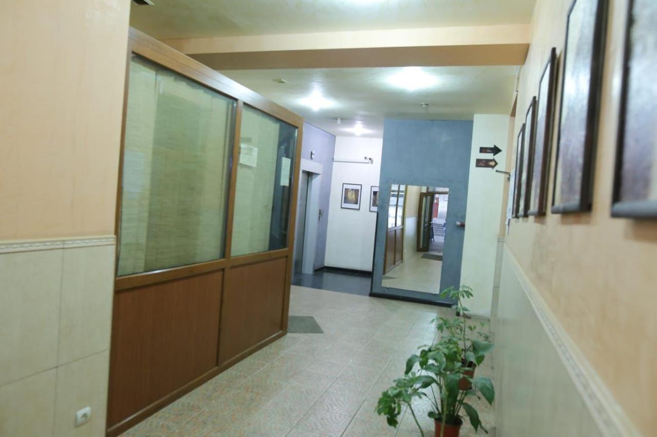 2 Bedroom Large apartment with Great view