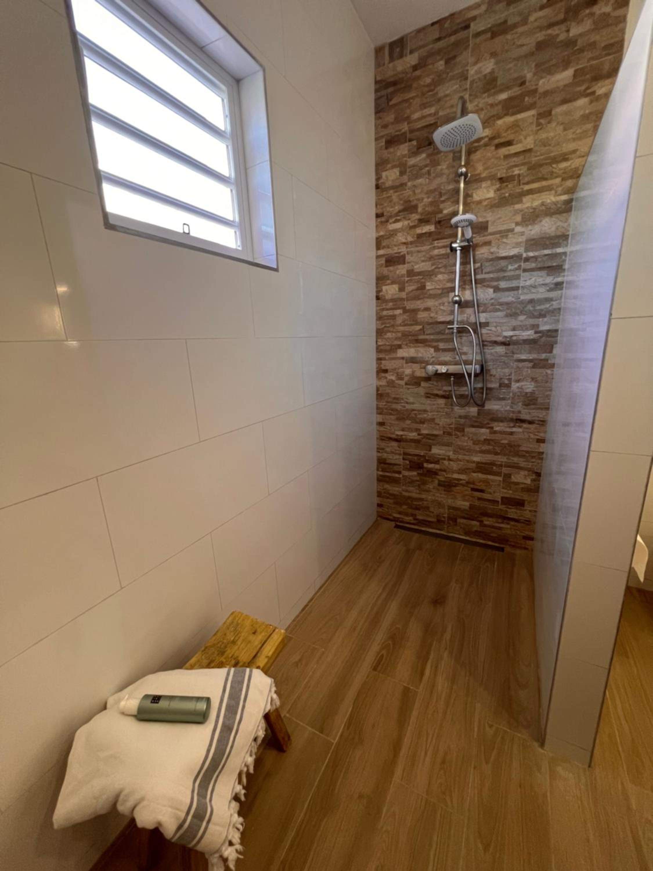 Villa Perla di Solo, 6 persoons, met privézwembad en groot dakterras met zeezicht!