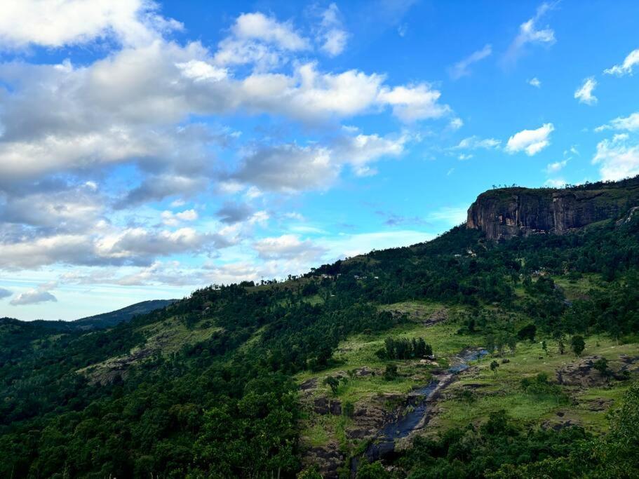 Beautiful A Frame At Kanthalloor view 5